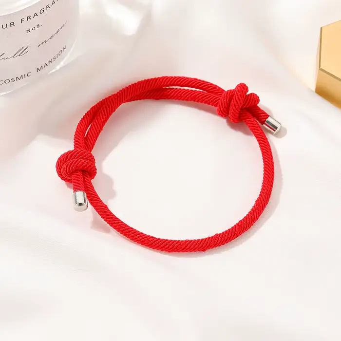 Bracelet en corde rouge coton pour protection et succès, talisman porte-bonheur mode et vintage pour femmes occasions spéciales