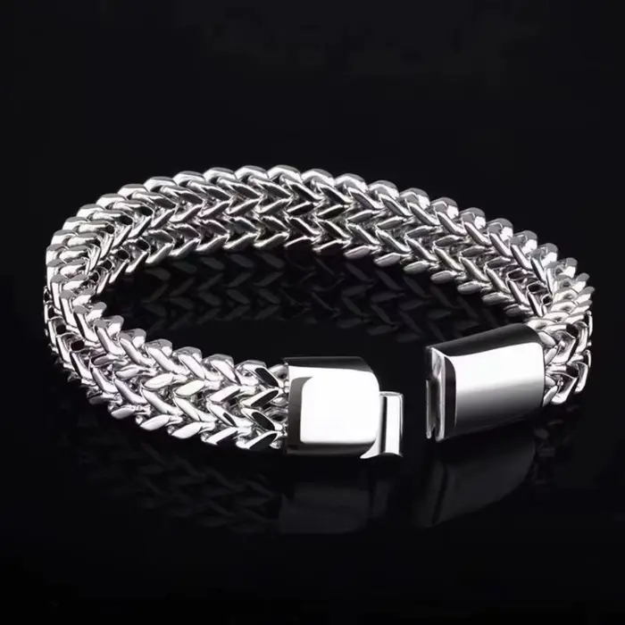 Bracelet en acier inoxydable tressé double rangée motif écailles de poisson plaqué rhodium imitation pour hommes et femmes styles hiphop rock à offrir occasions spéciales