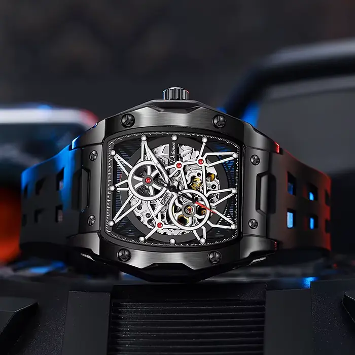 Montre mécanique automatique squelette luxueuse pour hommes résistante à l'eau et lumineuse nouvelle collection à offrir pour diverses occasions