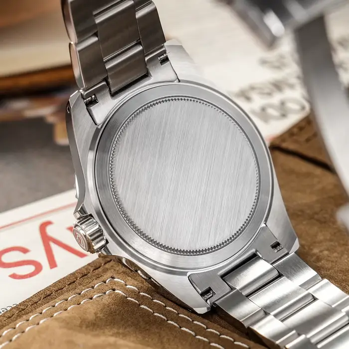 Montre Watchdives WD5513Q VH31 avec mouvement à secondes fluotantes