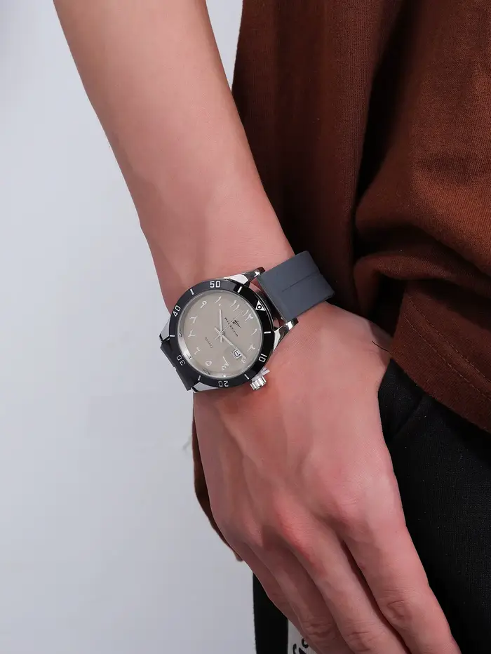Montre-bracelet d'affaires à la mode