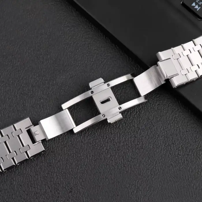 Bracelet de montre en acier inoxydable massif pour homme