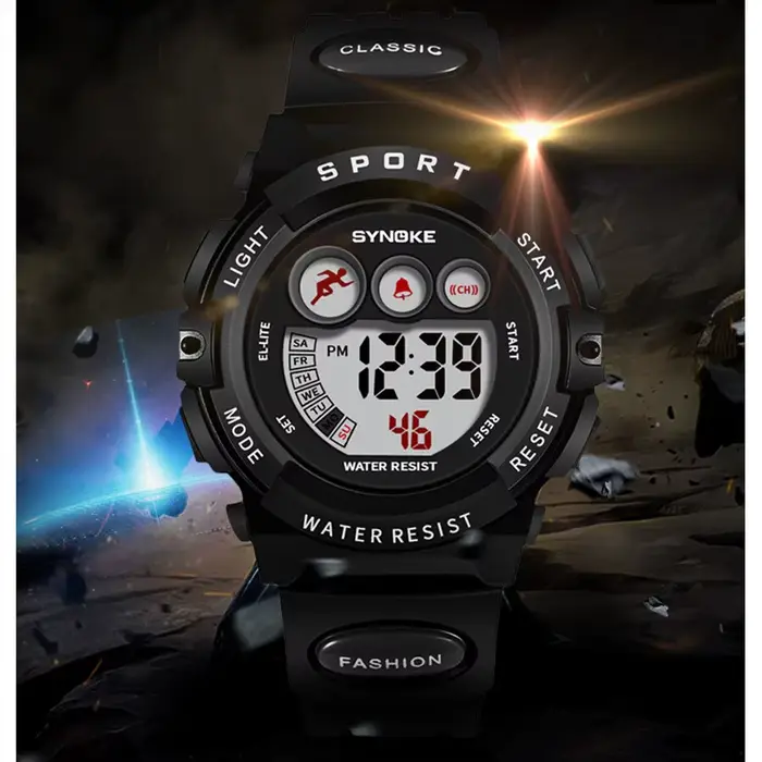 SYNOKE Montre de Sport Électronique Étanche pour Enfants Horloge Numérique avec Chronomètre et Fonction Alerte Occasions Spéciales Garçons Filles