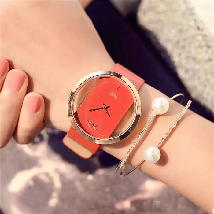Montre en cuir squelette bracelet quartz décontractée pour femme occasions spéciales or jaune ceramique simulee analogique-digital resistant a l'eau