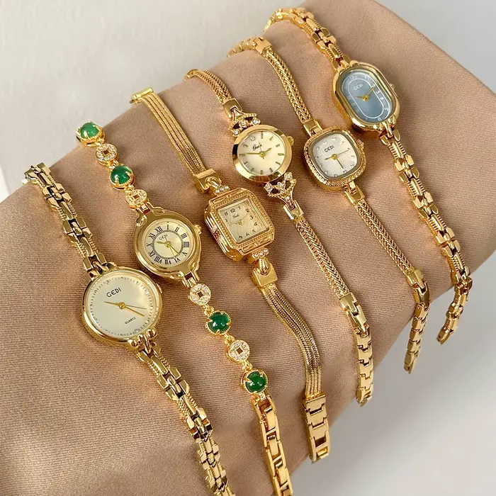 Montre GEDI Or Élégante 2026 pour Femme Style Vintage Bracelet Métal Quartz Occasions Spéciales
