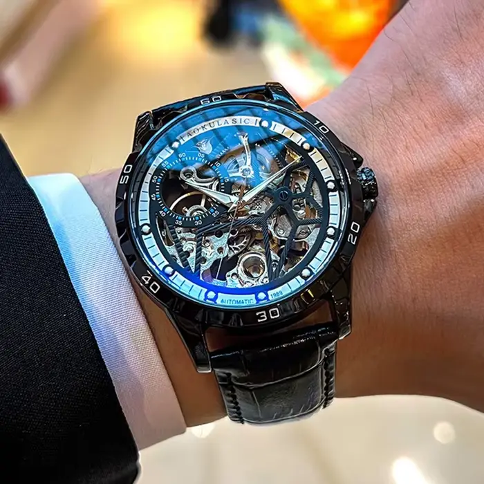 Montre mécanique automatique homme boîtier alliage lumineux bracelet cuir véritable cadran squelette résistance à l'eau occassions spéciales