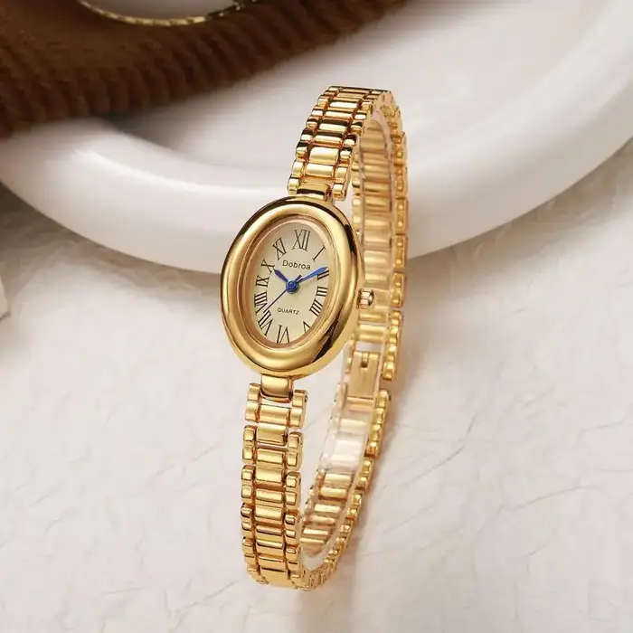 Montre femelle ceinture en acier haute beauté ovale baignoire quartz simple grosses montres bracelet occasions spéciales