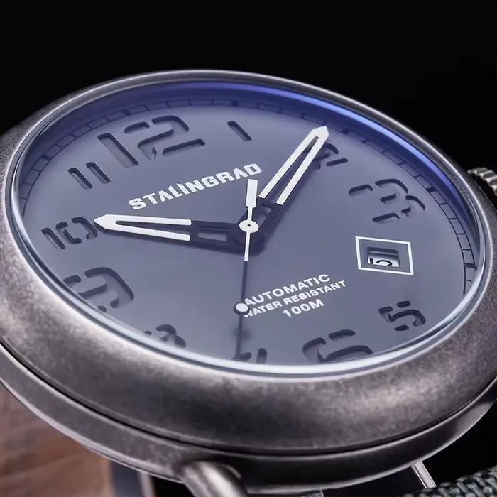 Montre STALINGRAD en acier inoxydable avec bracelet en nylon pour hommes, résistante à l'eau, style mode et décontracté pour aventures et occasions spéciales