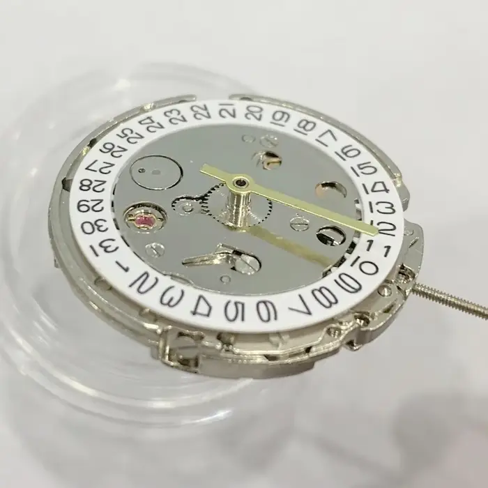 Mouvement de montre mécanique automatique 8205 8215 avec calendrier simple et affichage de date pour homme occasions spéciales