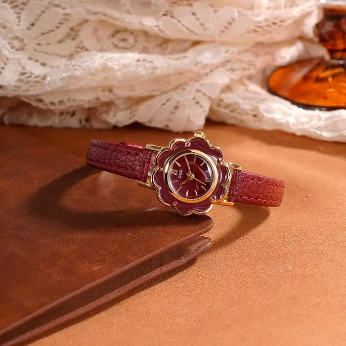 Montre Florale Rétro Quartz Luxe Femme Bracelet Cuir Occasions Spéciales