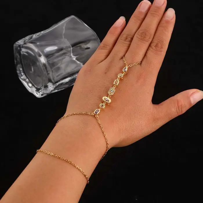 Bracelet chaîne à main en cristal coloré en acier inoxydable pour femmes