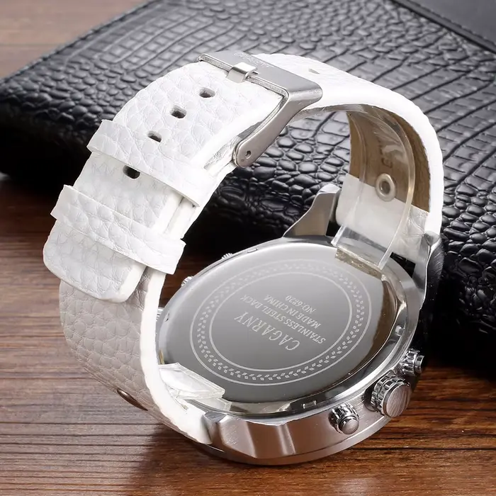 Montre sportive luxueuse Cagarny avec double affichage d'heure pour homme, style casual, cadran rond, résistance à l'eau, idéale pour les occasions spéciales et les cadeaux