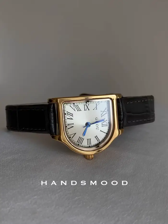 Femmes montre à Quartz conception Unique Reloj Vintage noir marron bracelet en cuir horloge dames Simple mode Orologio filles montre-bracelet