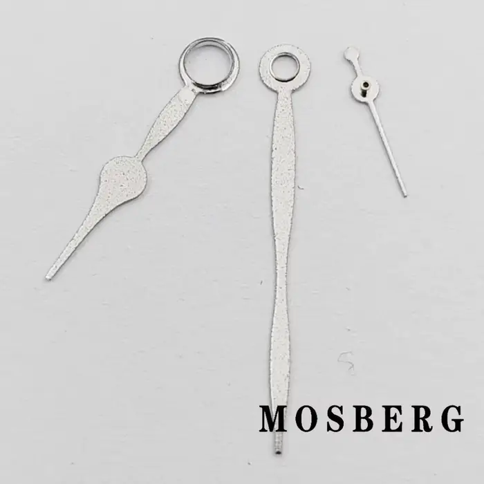 Aiguilles de montre en argent