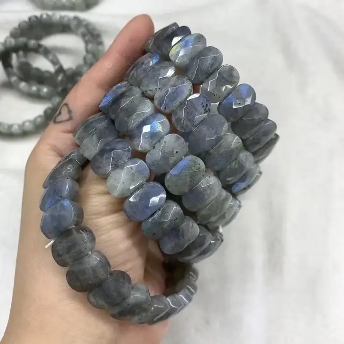 Bracelet en Pierre de Labradorite Unisexe Design Moderne Élégant pour Fêtes et Journées Actives
