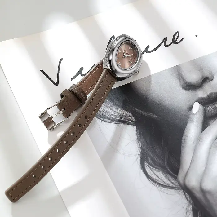 Montre à bracelet en cuir rétro artistique