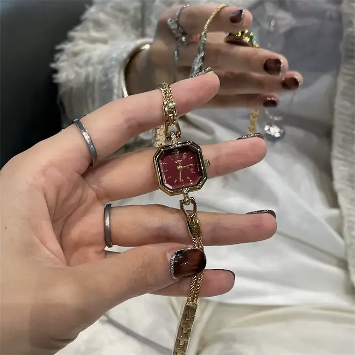 Montre de luxe pour femmes