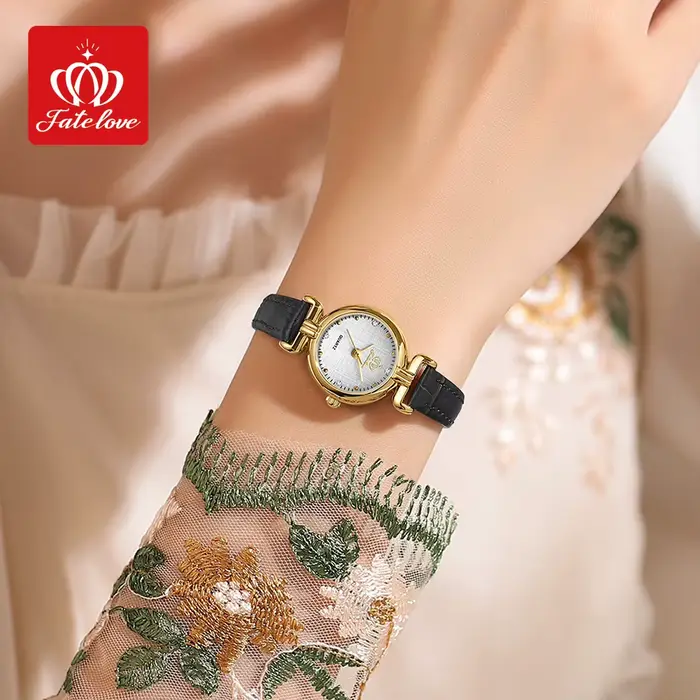 OPK montre à Quartz pour femmes rétro élégant doré bracelet en acier inoxydable