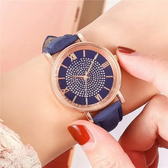 Montre-bracelet femme cadran en biscuits bracelet en cuir montre sans fil rapide mode décontractée quartz cadeauoccasionnelspecialexpressionstylepersonnel