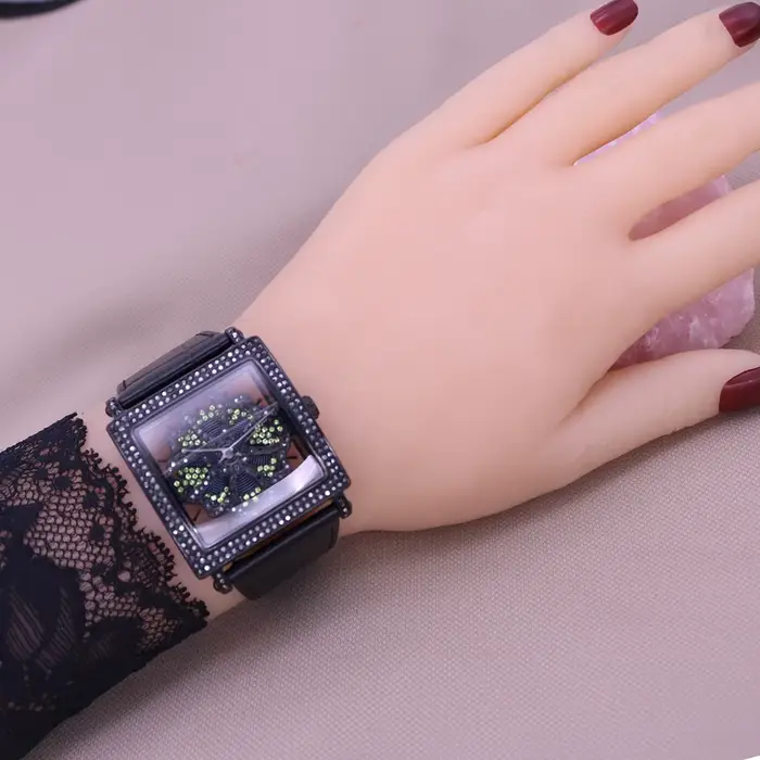 Davena Lady montre pour femme Spin cristal strass heures mode Bracelet en cuir véritable luxe fille anniversaire boîte-cadeau