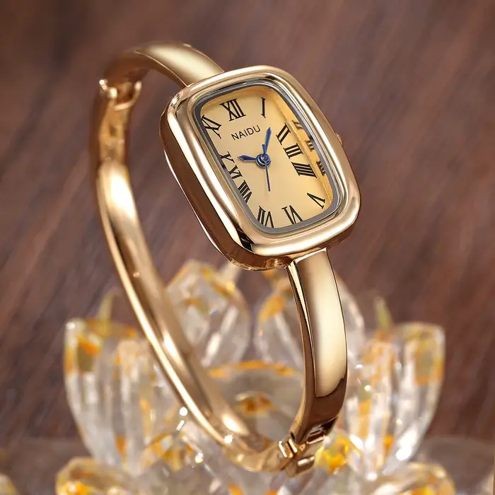 Montre pour femme décontractée