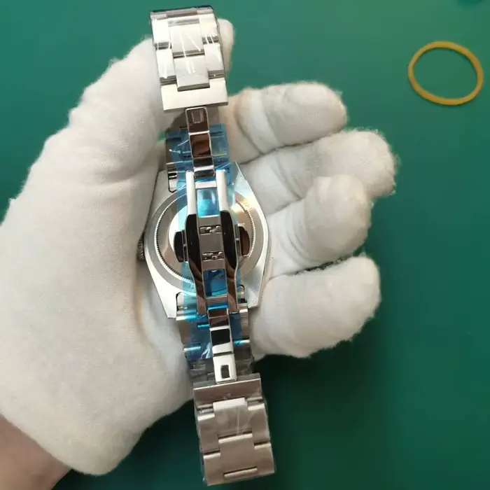 Montre analogique à Quartz pour hommes