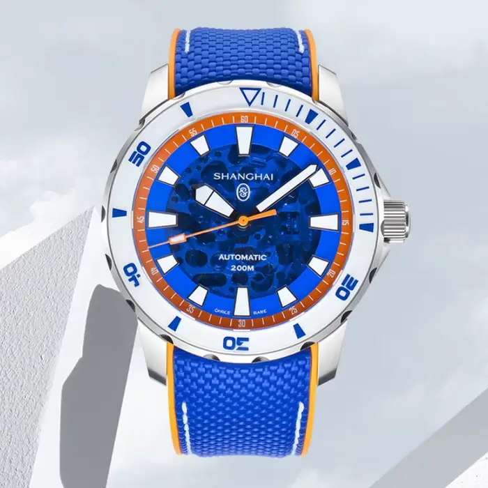Montre de plongée lumineuse pour hommes