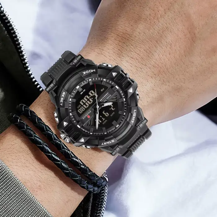 Montre électronique extérieure homme mode sport décontracté affichage double heure en silicone étanche 5 bars alarme chronographe
