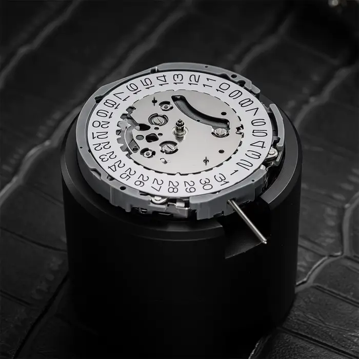 Mouvement à Quartz Chronographe CAOWTAN 925 Serti Zirconium Blanc Élégant Occasions Spéciales Montre à Remontoir Automatique Durabilité Précision Horlogerie