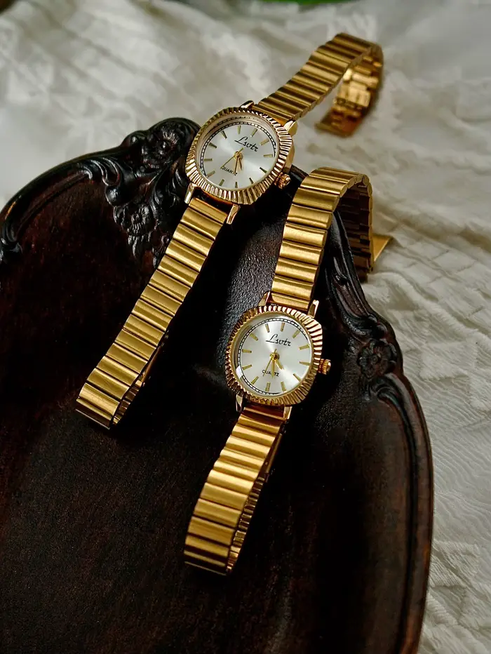 Montre pour femme en acier inoxydable doré style rétro et business décontracté pour toutes occasions spéciales