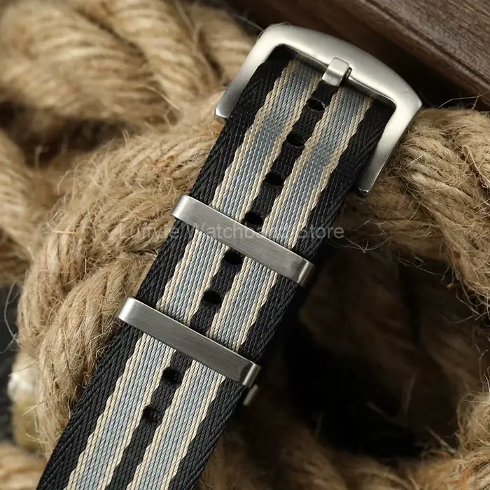 Bracelet de montre en nylon souple 20mm 22mm pour homme