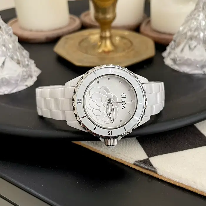 CILOA camélia montre 2025 nouvelles femmes en céramique blanche légère luxe