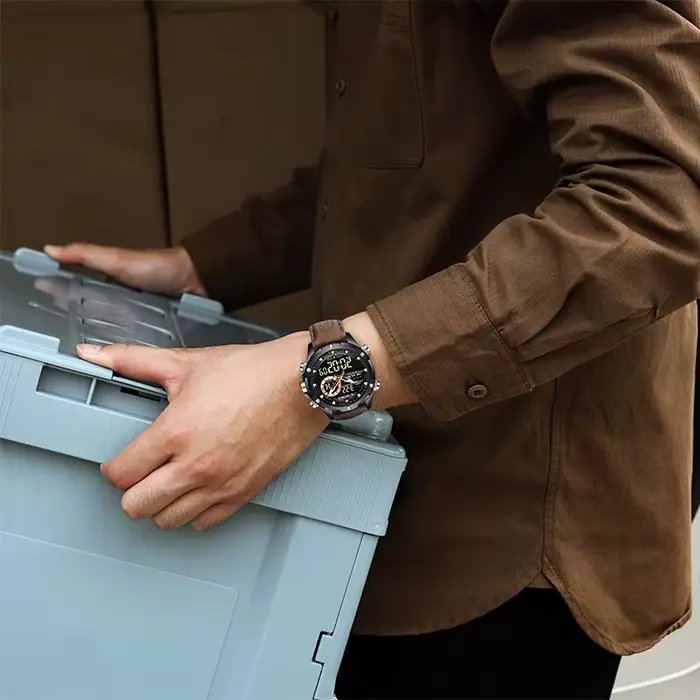 Montre militaire étanche homme avec cadran lumineux et fonction LED pour activités sportives et exploration