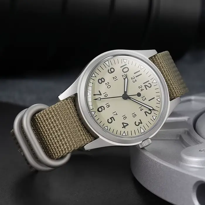 Montre Militado ML07 Quartz VH31 Style Vendange Étanche 10 Bars Occasions Spéciales Hommes
