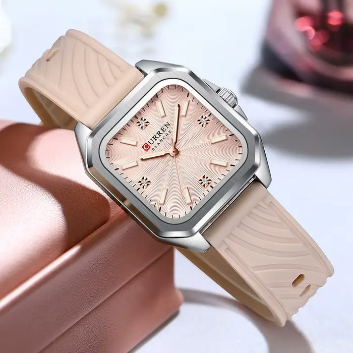 Montre femme pour infirmière design carré acier inoxydable facile à lire silicone multifonction quartz robuste professionnelle occasions spéciales