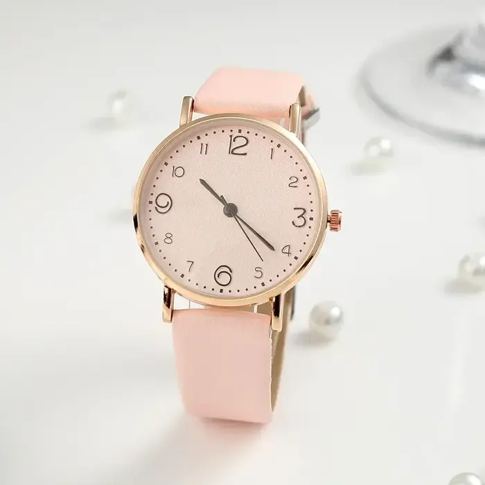 Femmes montres décontracté chiffres arabes en cuir analogique