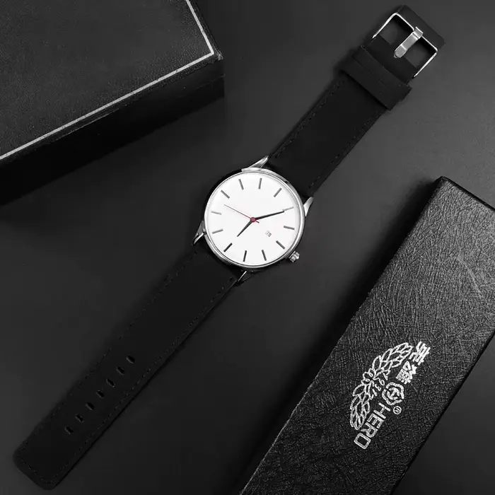 Montre homme TINUORA Quartz élégante à offrir pour hommes occassions spéciales style décontracté moderne analogique