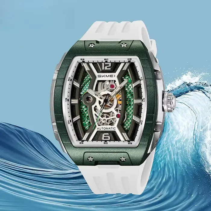 Montre squelette automatique pour hommes : boîtier en silicone