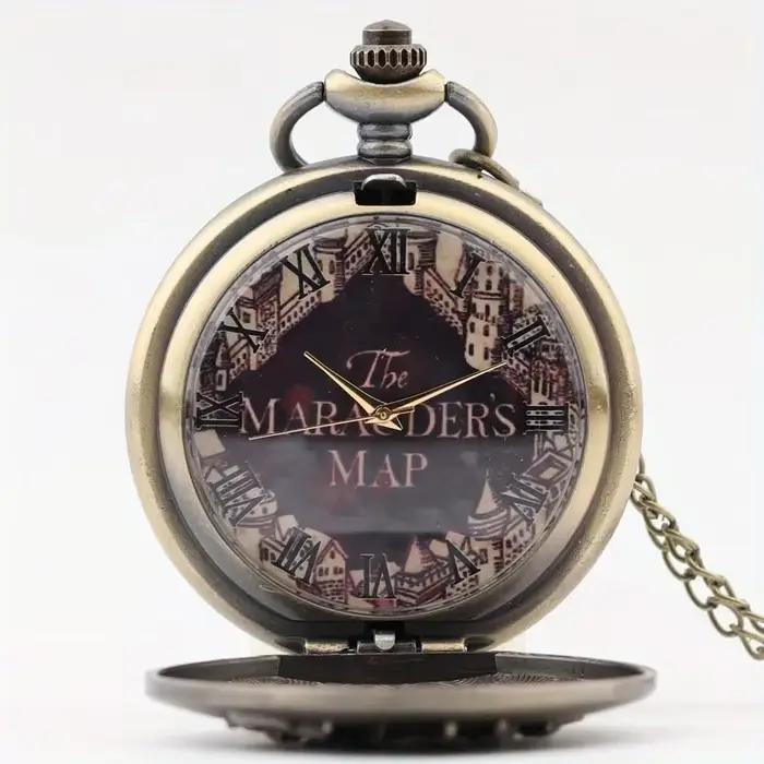 Montre de poche vintage Castle en relief Marauder Map avec chaîne en bronze - Un accessoire intemporel!
