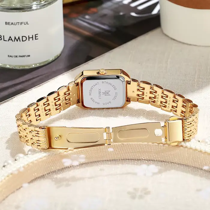 Montre à quartz de luxe pour femme