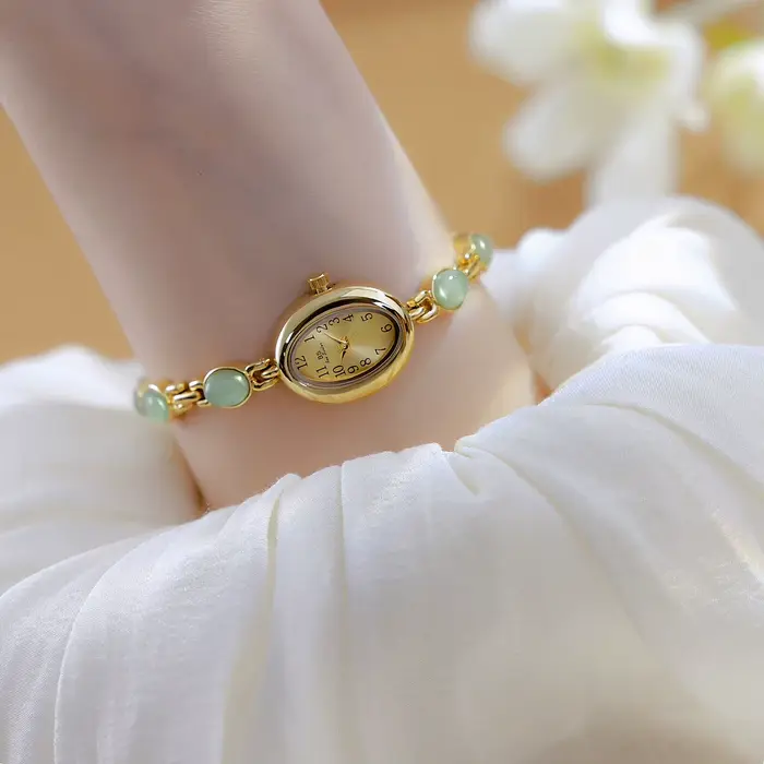 Montre à Quartz Femme 2026 de Luxe Rétro avec Pierre Naturelle Dongling et Jade Hotan Étanche Bracelet en Alliage pour Femmes Occasions Spéciales