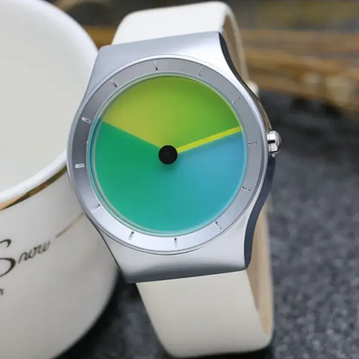 Montre à quartz en cuir véritable pour hommes et femmes