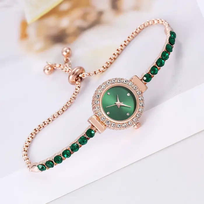 Montre à quartz analogique exquise pour femme, bracelet à petit cadran, mode, boîte non incluse