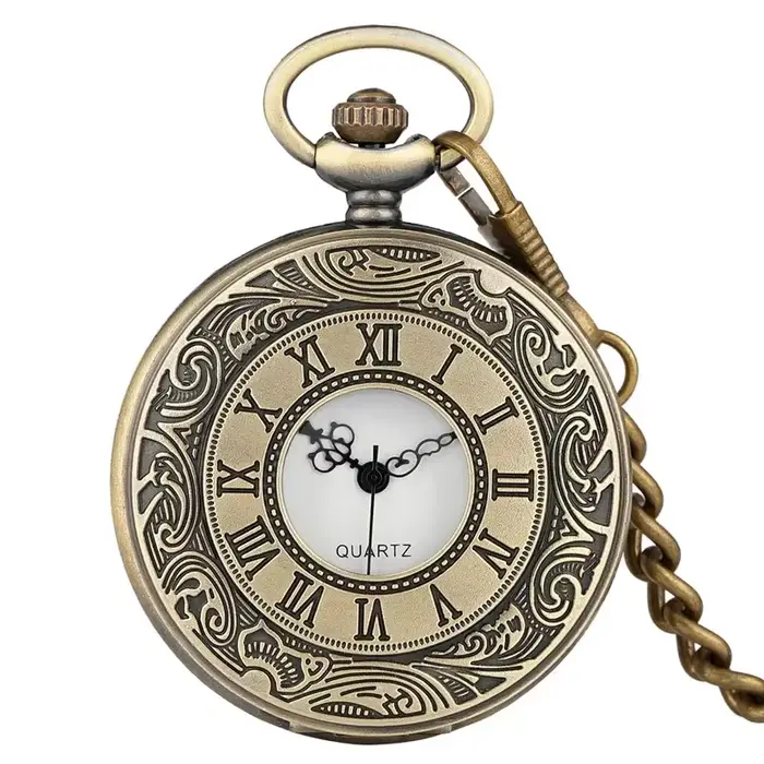 Montre de poche classique avec couvercle de chiffres romains