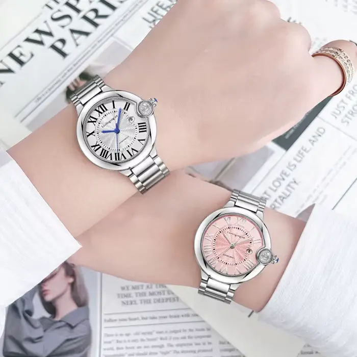 Montre à quartz bleue de luxe légère pour femme