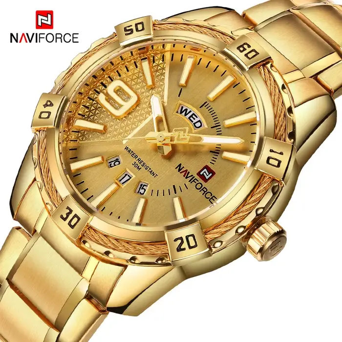 Montre militaire dorée Naviforce résistante à l'eau pour homme, robuste et élégante, pour randonnées et occasions spéciales