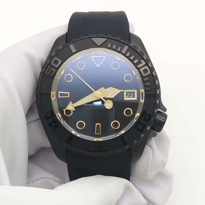 Montre homme noire neuve
