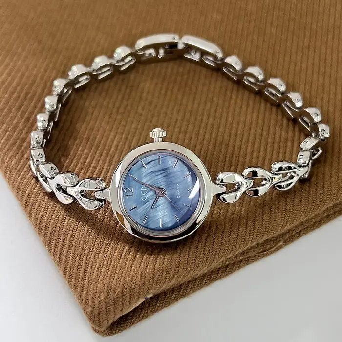GEDI marque montre pour femme mode Simple et Compact Bracelet