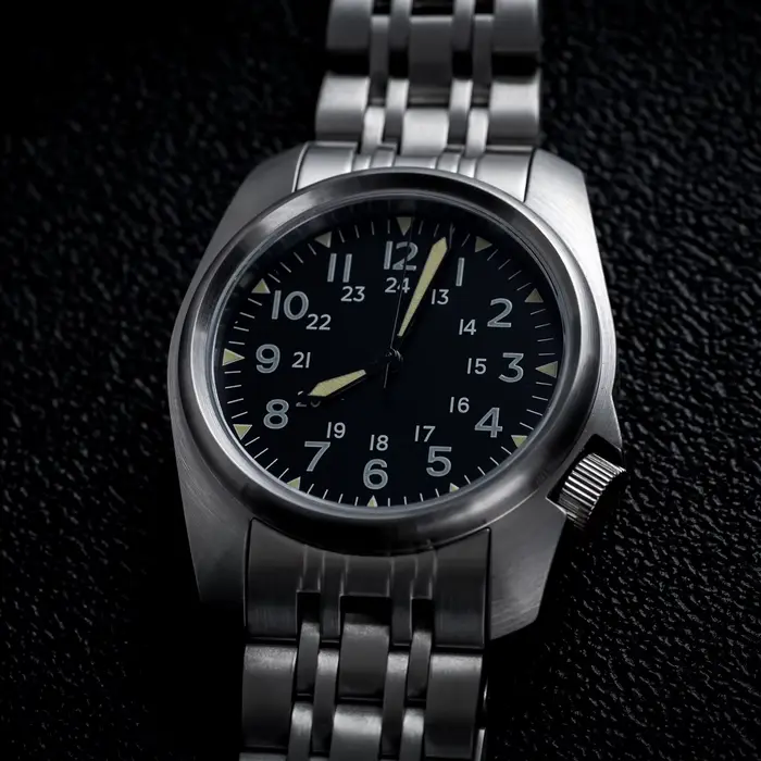 Montres pour hommes en acier inoxydable 316L avec cristal saphir