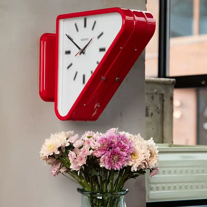 Horloges de minimalisme de salon